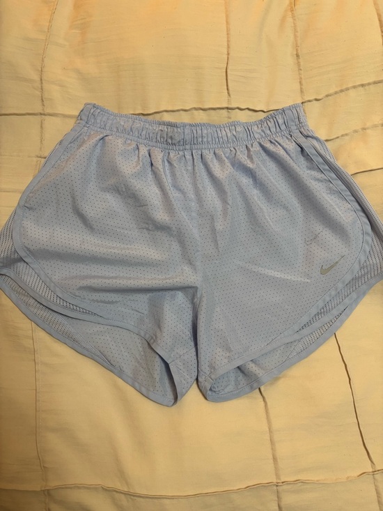 Nike Pale Blue Women's Running Shorts - Picture 4 of 4